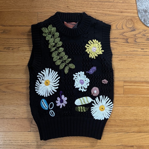 MISSONI BNWT Limited Edition Sleeveless Knit in Black Floral Size IT 40 - Picture 1 of 7